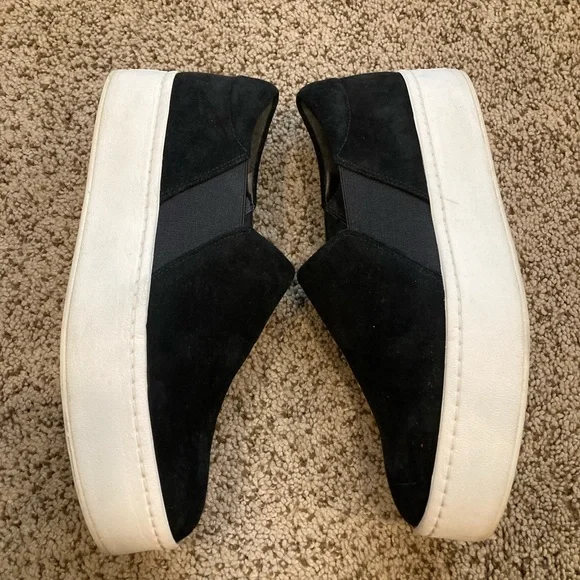 VINCE. Suede Warren Sneaker - Picture 7 of 8